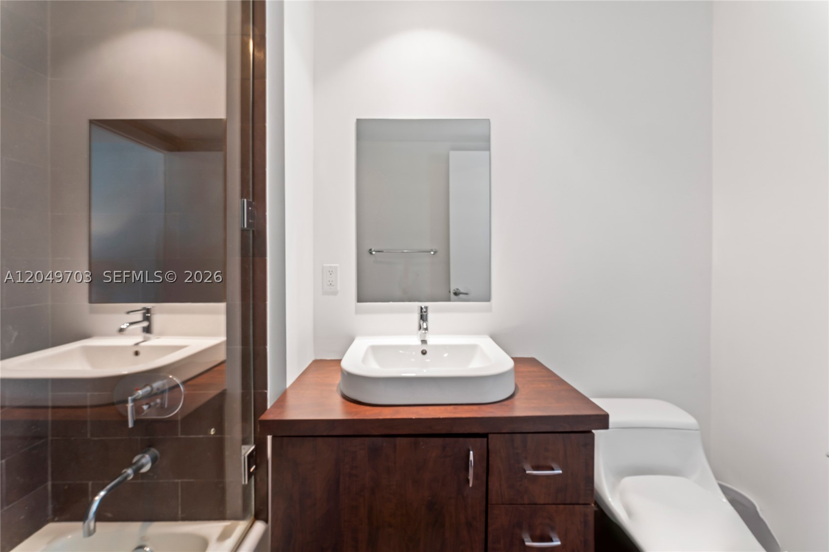 1040 Biscayne Blvd #3802, Miami FL 33132