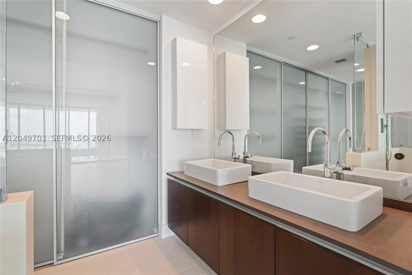1040 Biscayne Blvd #3802, Miami FL 33132