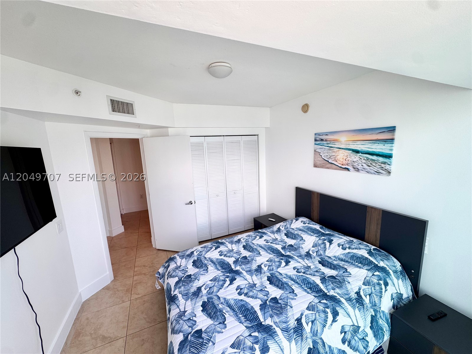41 SE 5th St #1917, Miami FL 33131