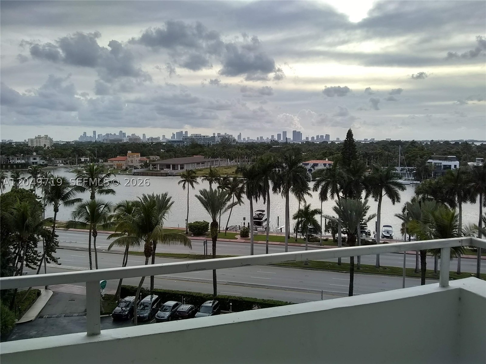 5161 Collins Ave #809, Miami Beach FL 33140