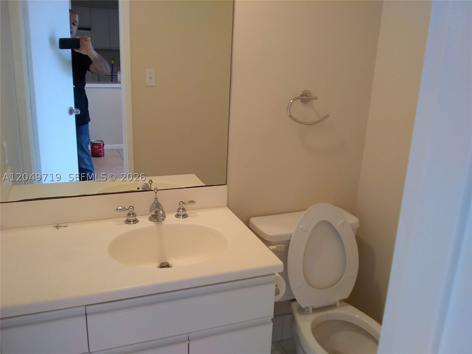 5161 Collins Ave #809, Miami Beach FL 33140