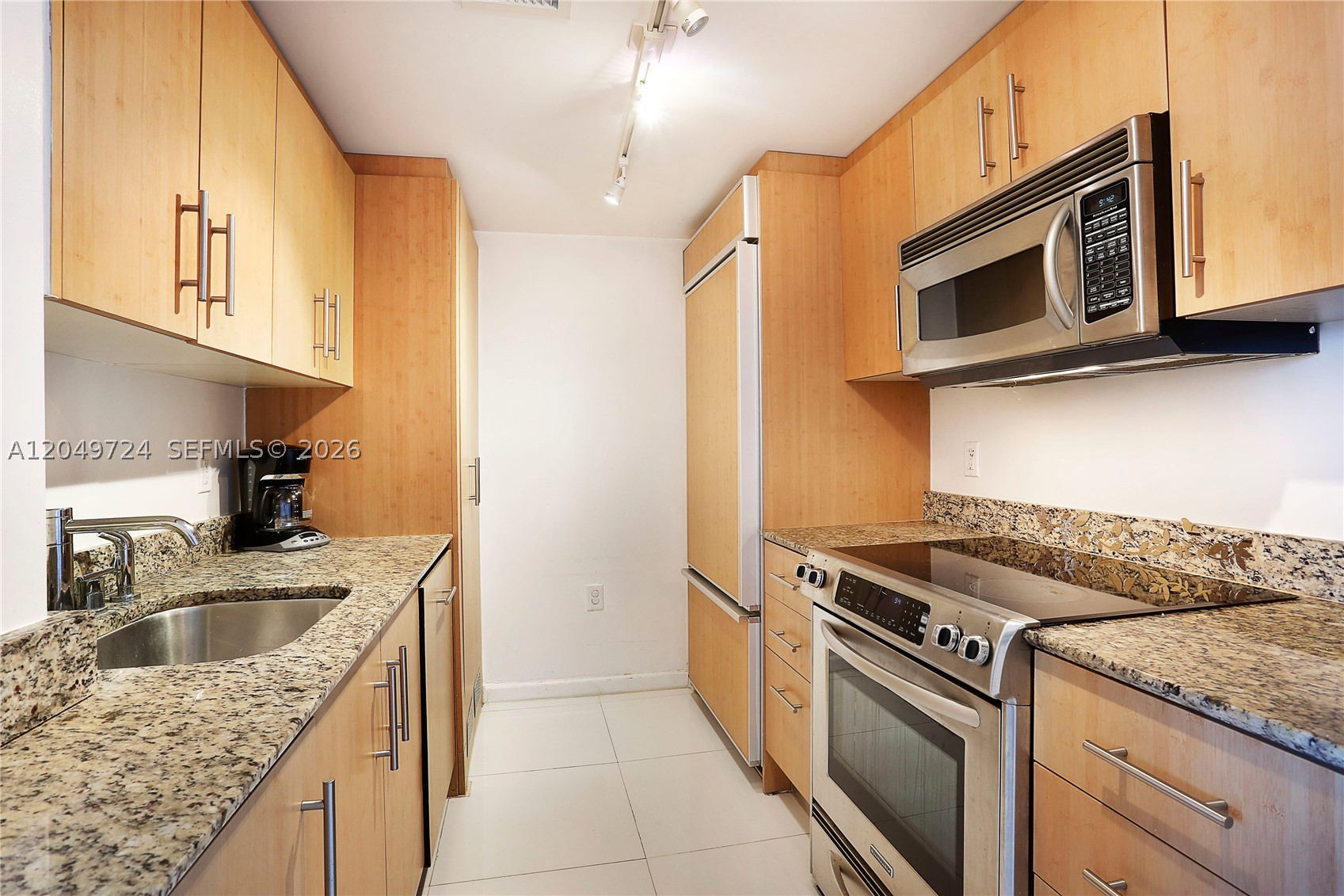 10275 Collins Ave #335, Bal Harbour FL 33154