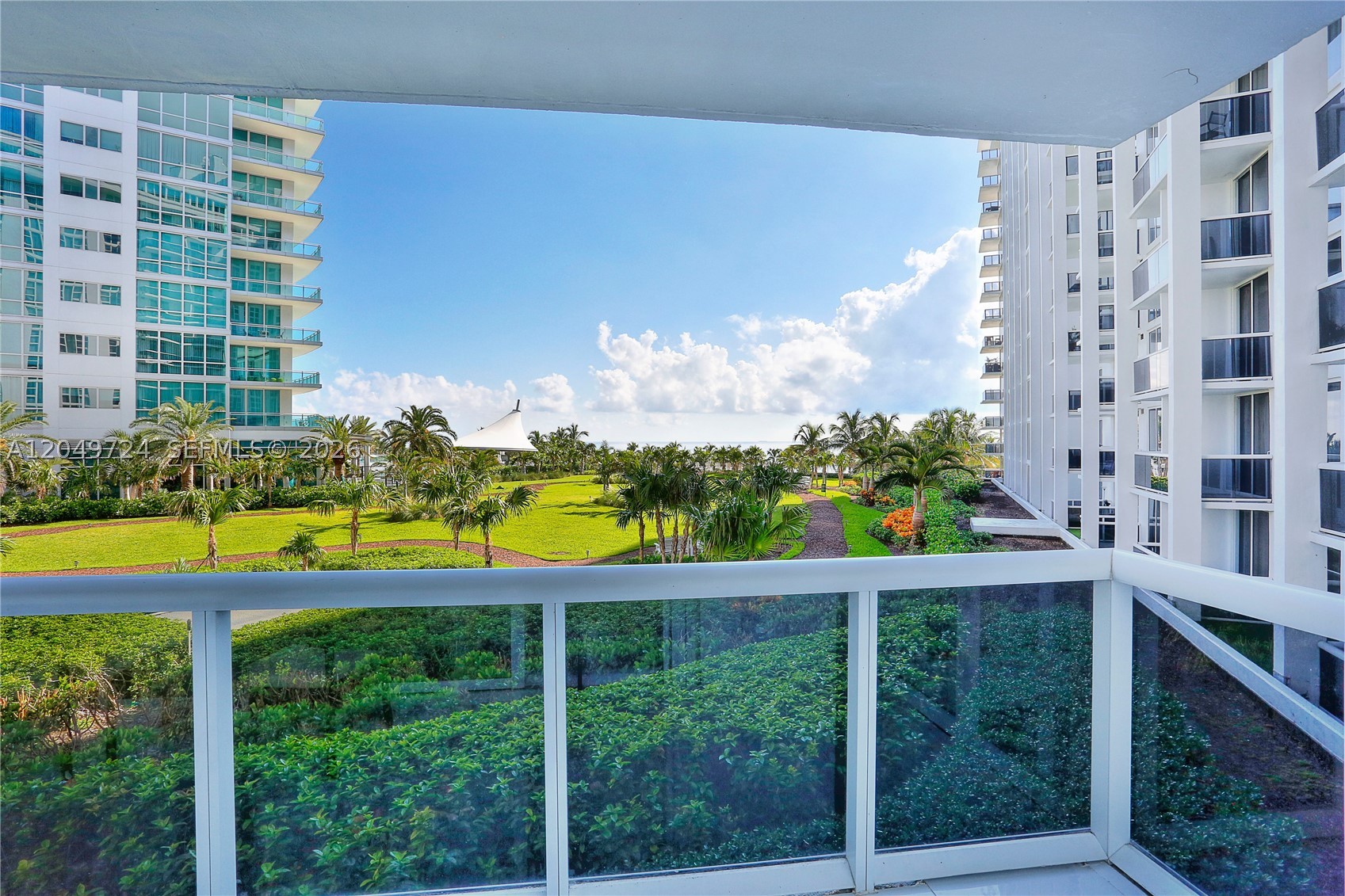 10275 Collins Ave #335, Bal Harbour FL 33154