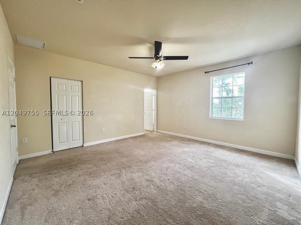 17001 SW 96th St, Miami FL 33196