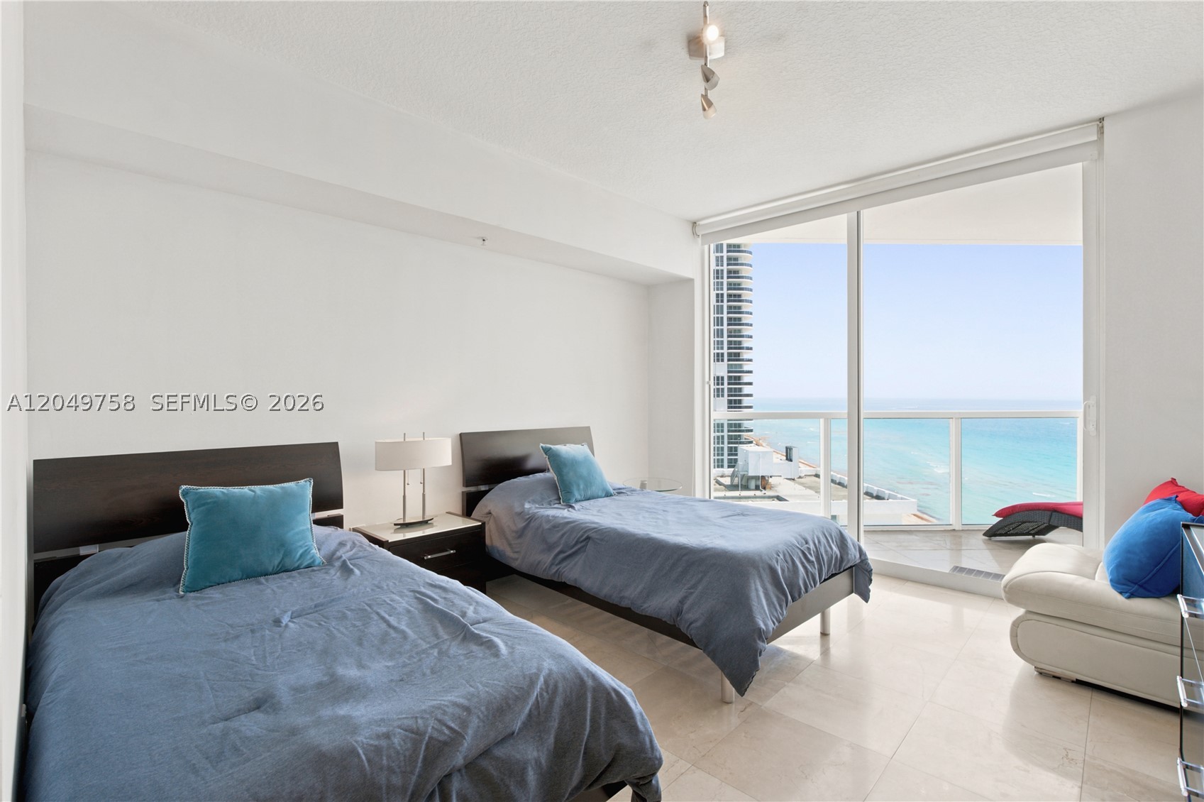 16699 Collins Ave #1604, Sunny Isles Beach FL 33160