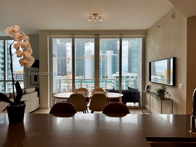 601 NE 27th St #1205, Miami FL 33137