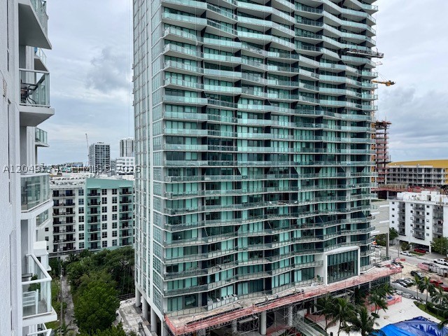 601 NE 27th St #1205, Miami FL 33137