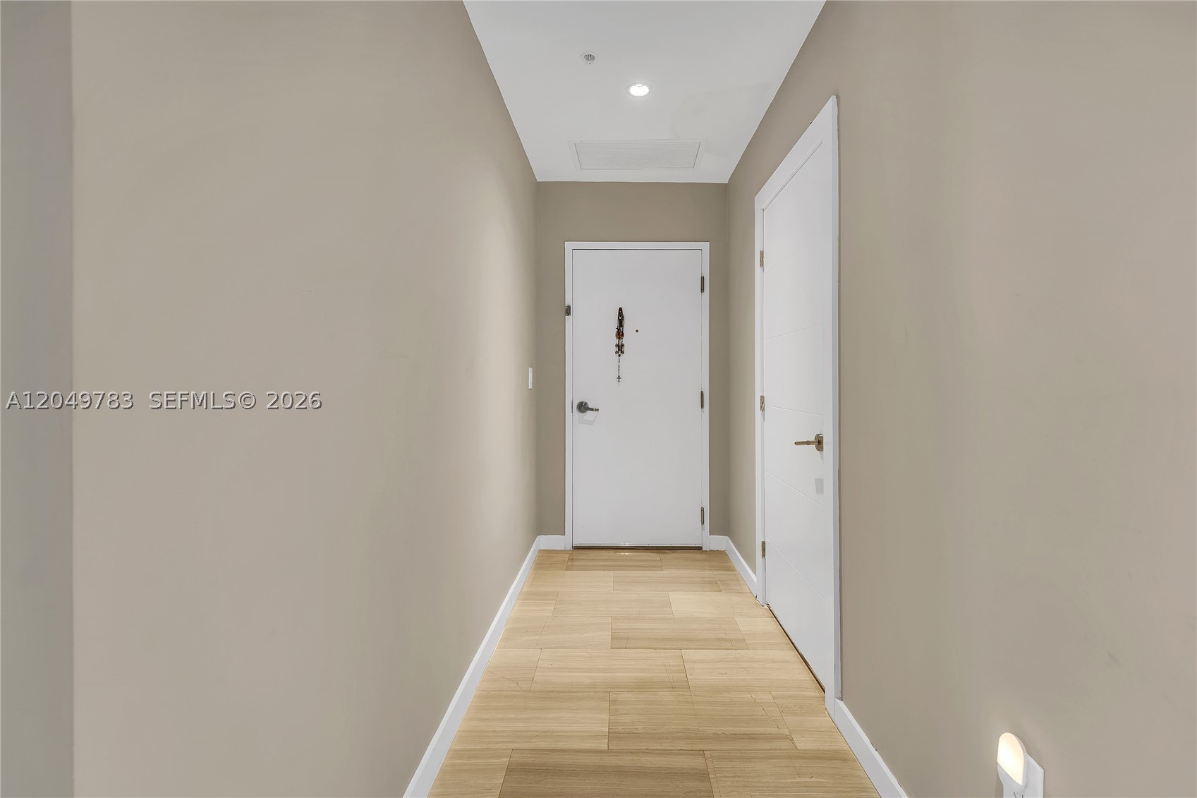 1010 SW 2nd Ave #2201, Miami FL 33130