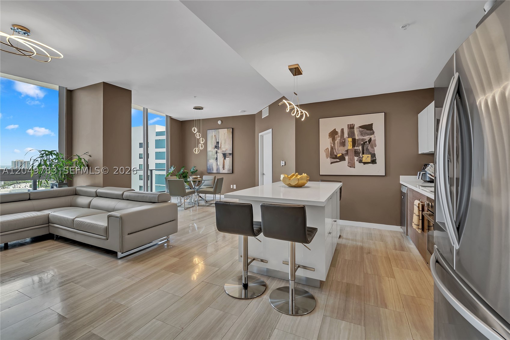 1010 SW 2nd Ave #2201, Miami FL 33130
