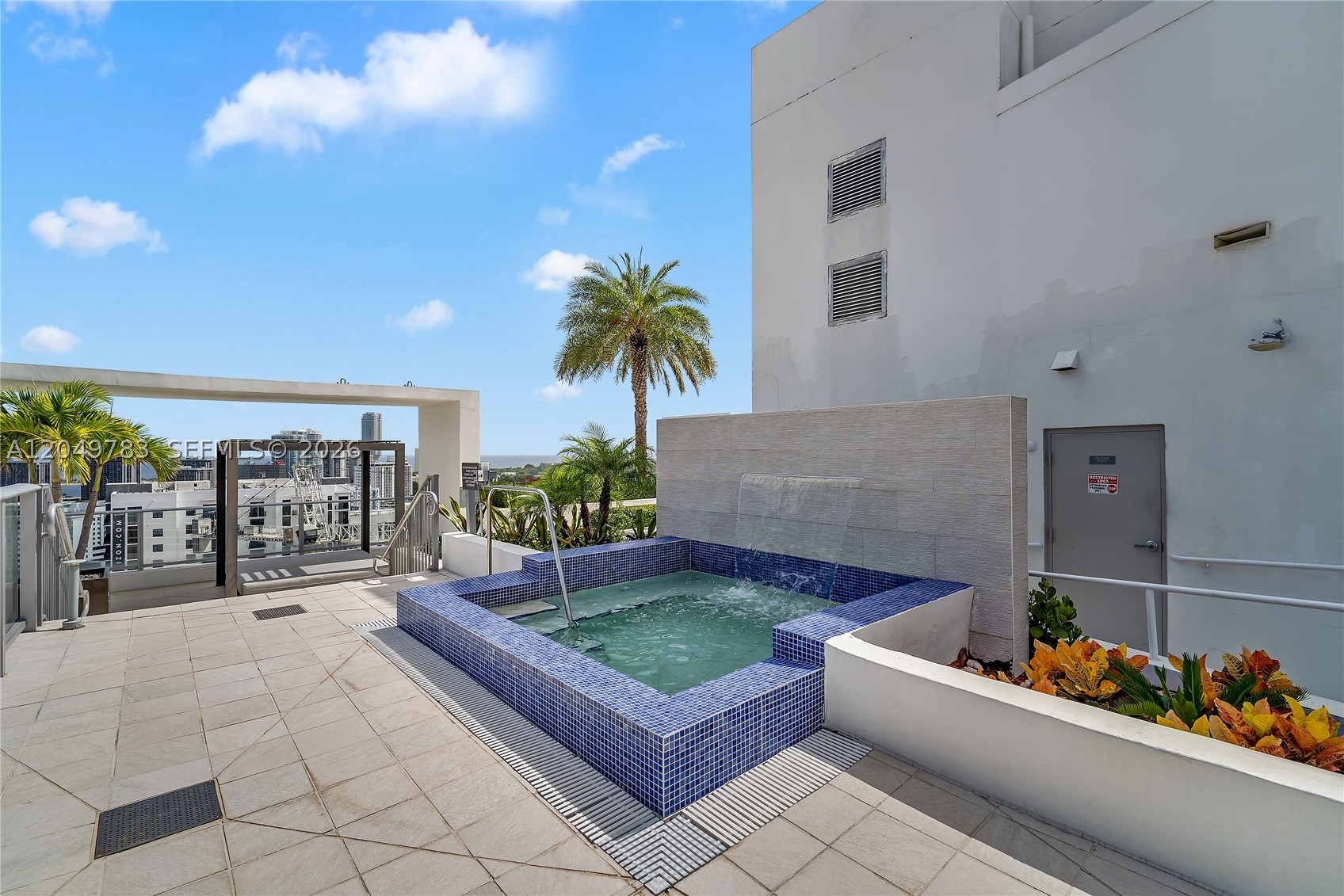 1010 SW 2nd Ave #2201, Miami FL 33130