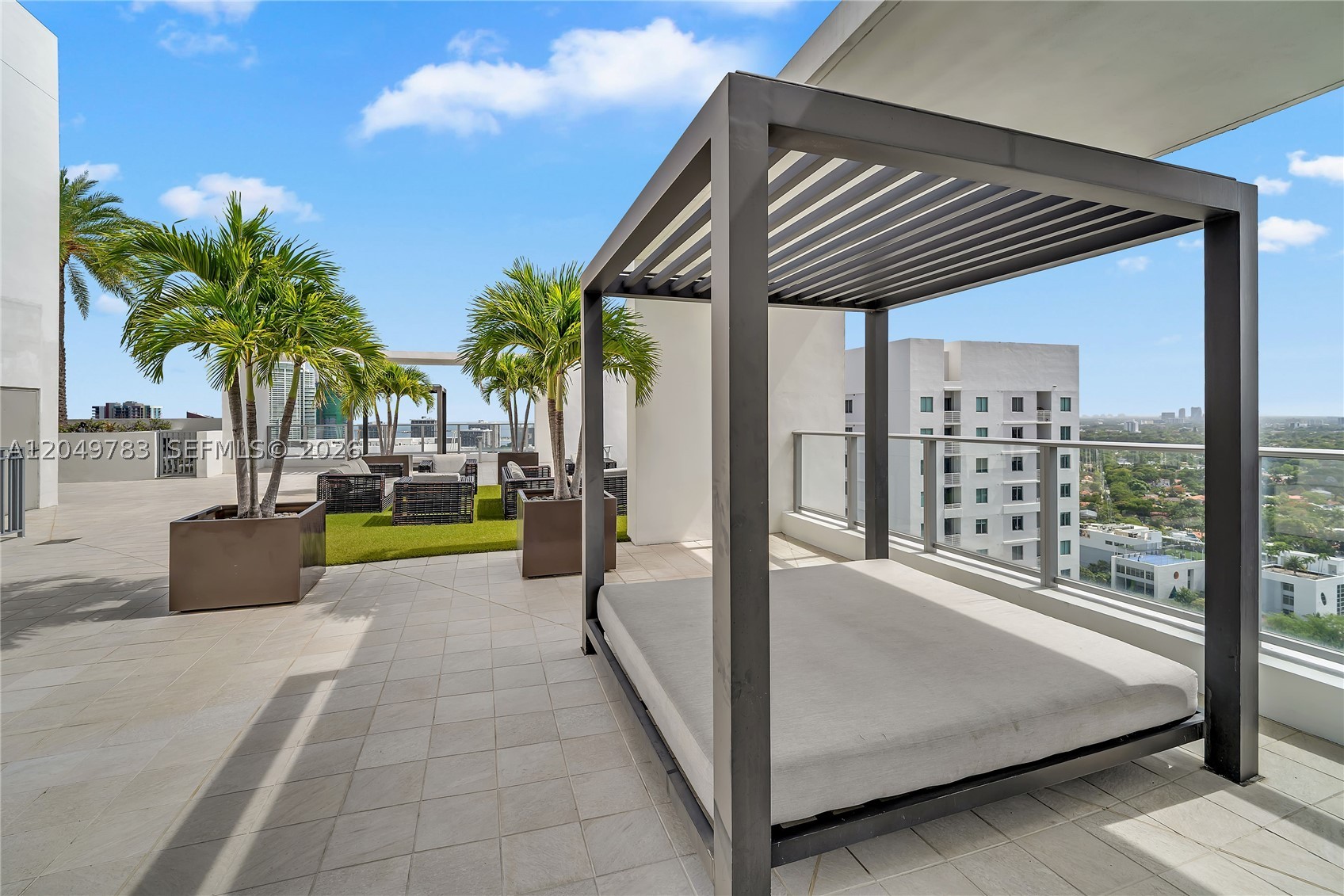 1010 SW 2nd Ave #2201, Miami FL 33130