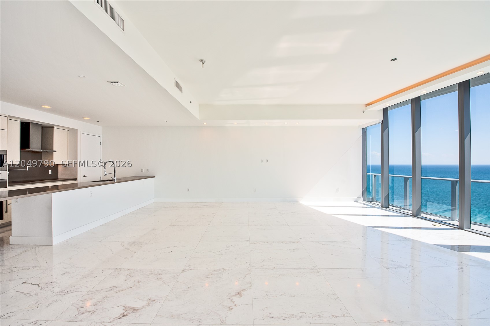 17475 Collins Ave #2003, Sunny Isles Beach FL 33160
