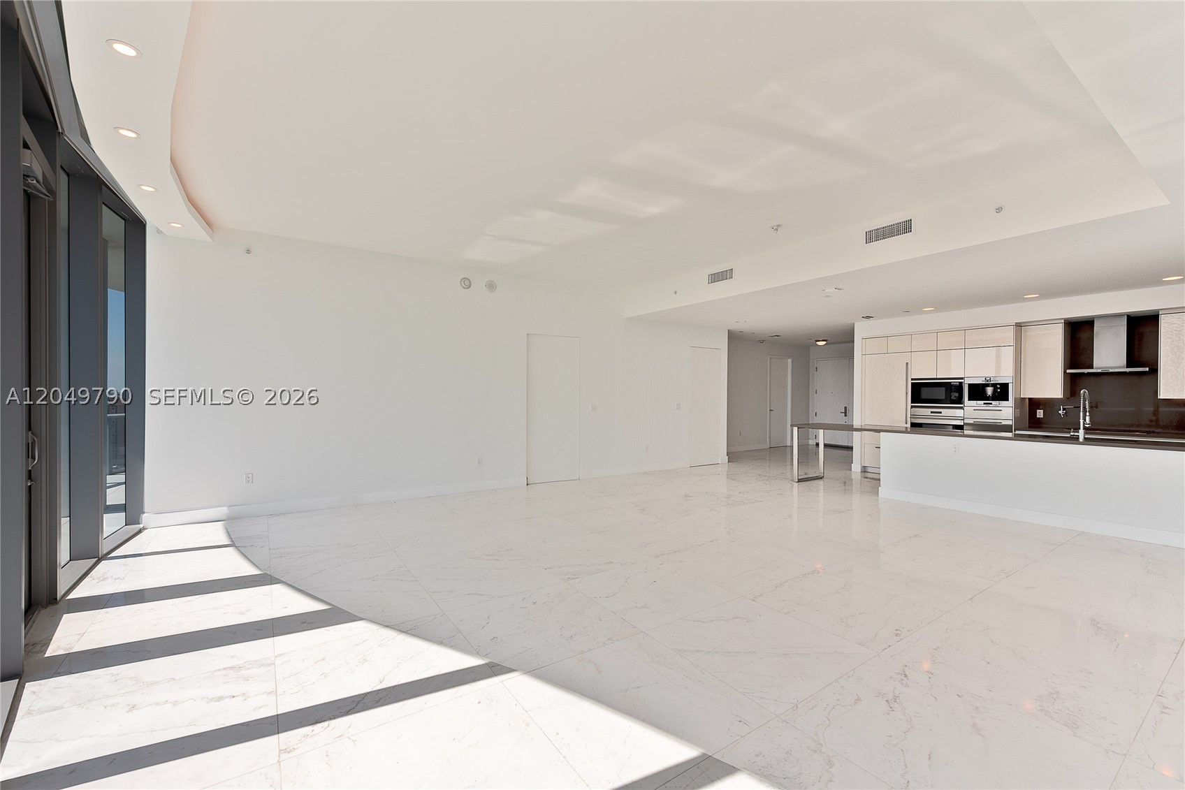 17475 Collins Ave #2003, Sunny Isles Beach FL 33160