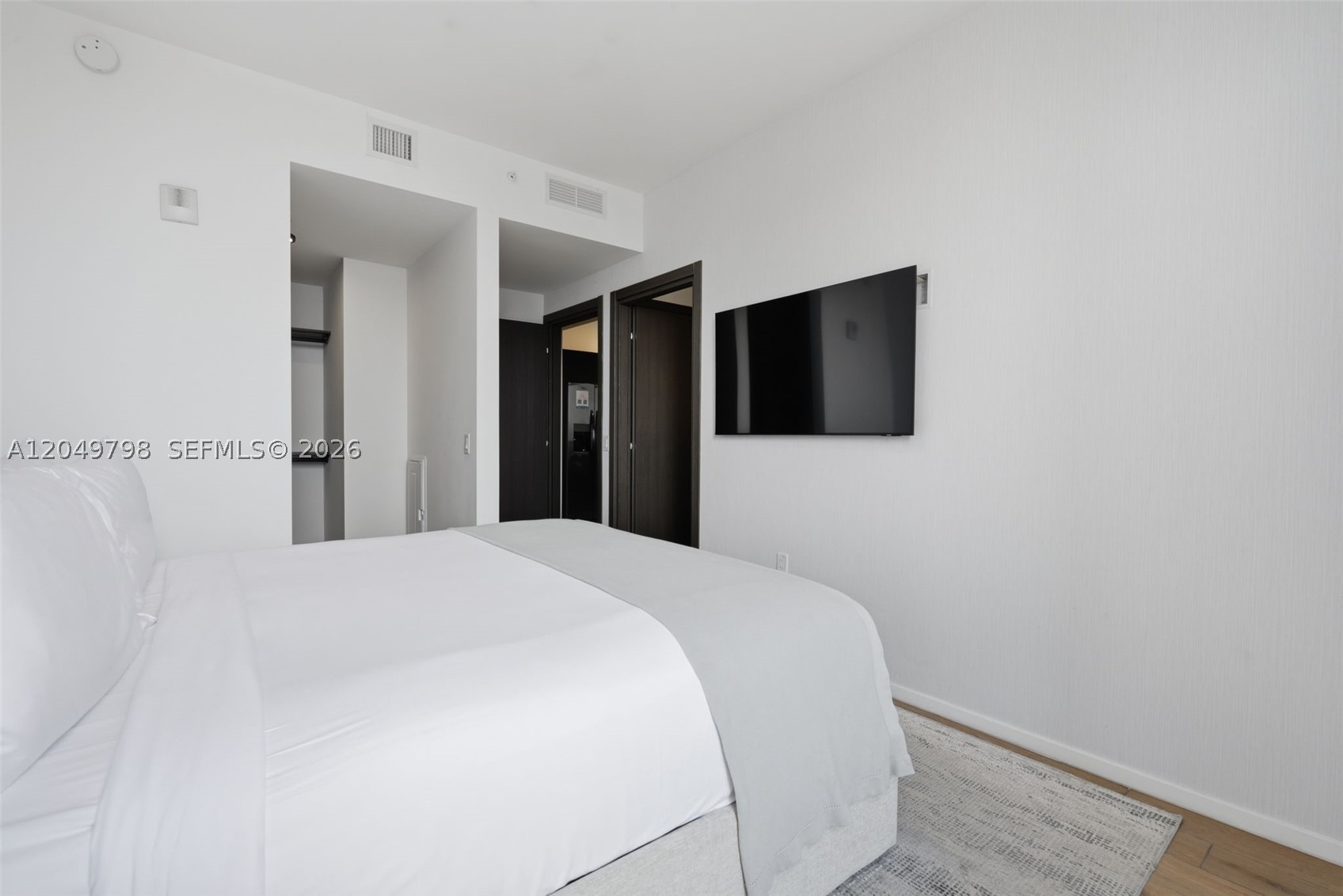 398 NE 5th St #4719, Miami FL 33132