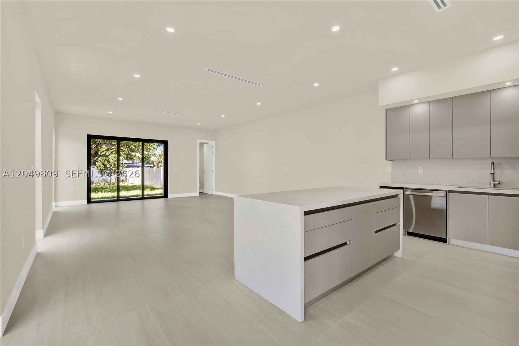 2889 SW 35 Ave #2887, Miami FL 33133