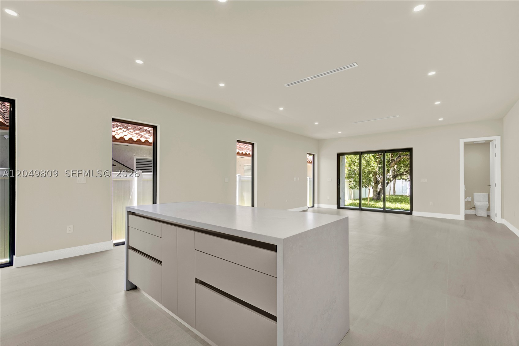 2889 SW 35 Ave #2887, Miami FL 33133