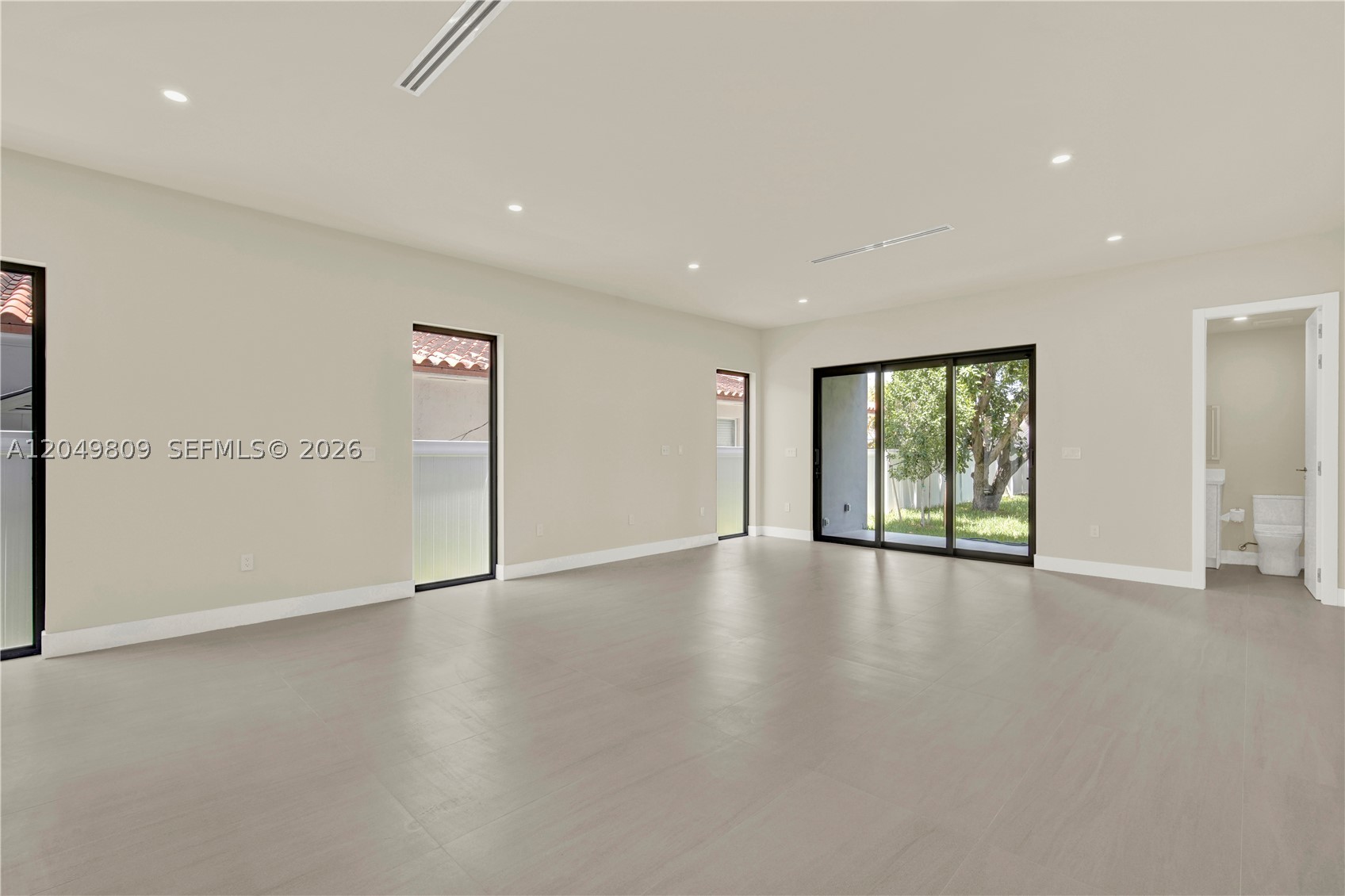 2889 SW 35 Ave #2887, Miami FL 33133