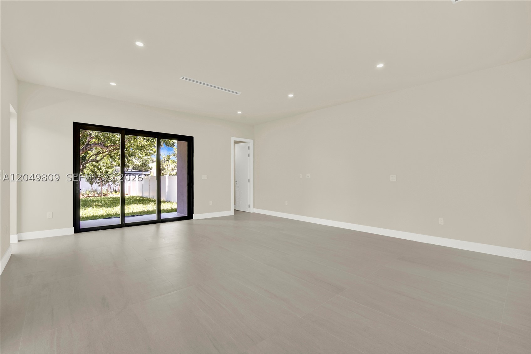2889 SW 35 Ave #2887, Miami FL 33133