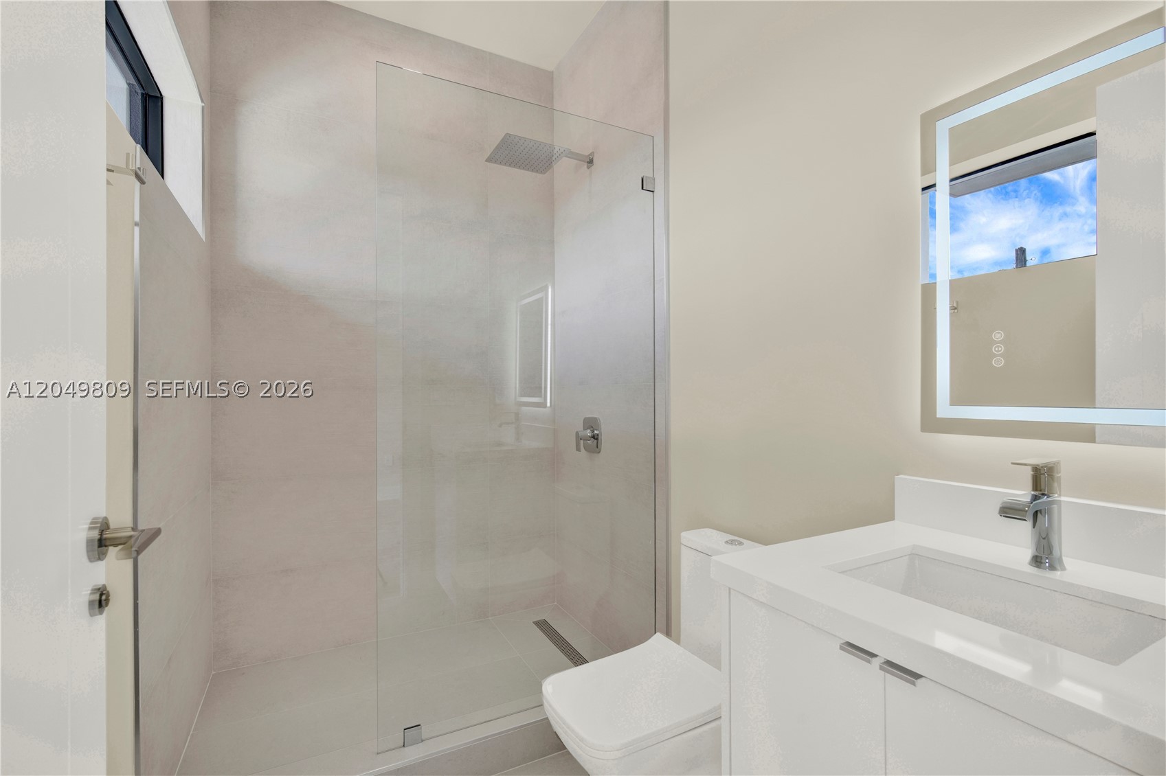 2889 SW 35 Ave #2887, Miami FL 33133