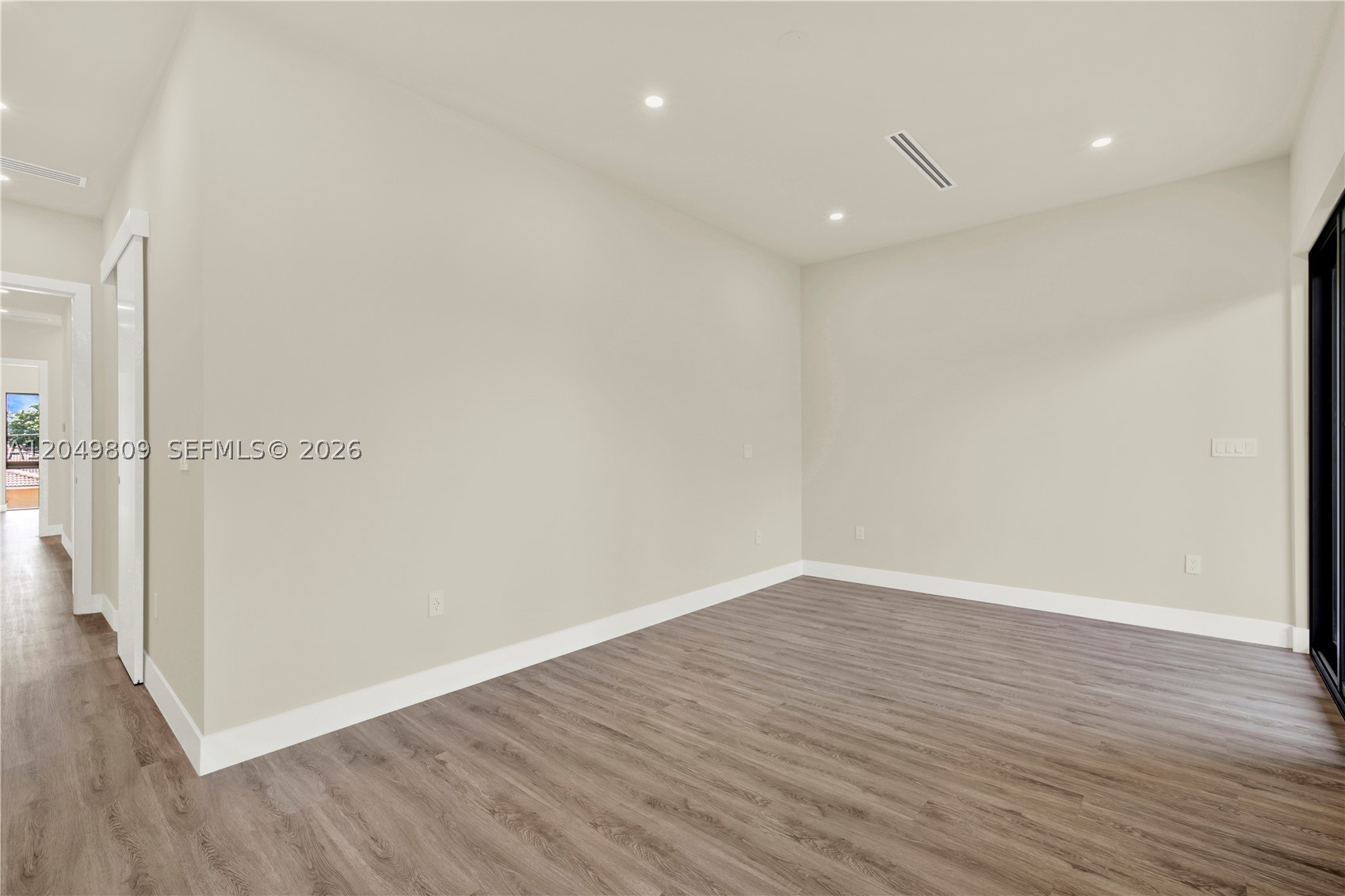 2889 SW 35 Ave #2887, Miami FL 33133