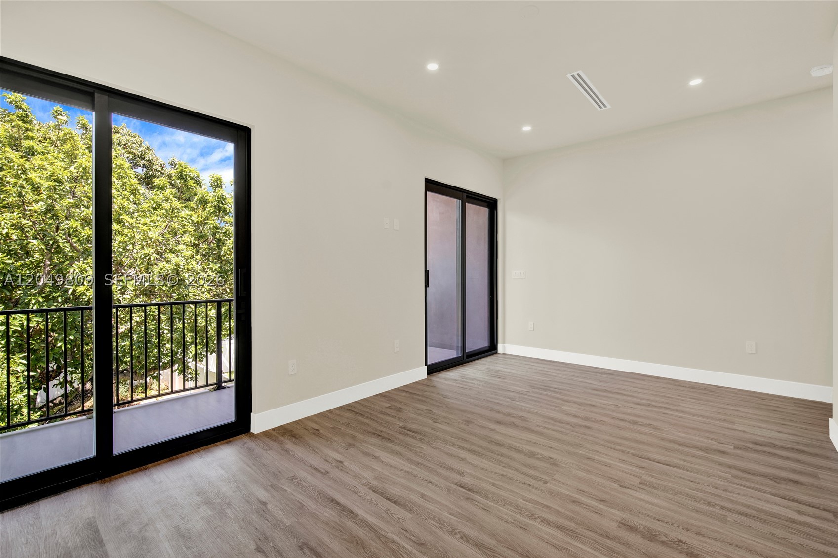 2889 SW 35 Ave #2887, Miami FL 33133