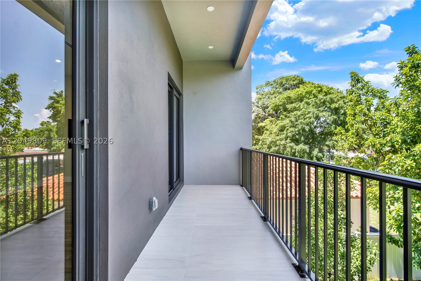 2889 SW 35 Ave #2887, Miami FL 33133