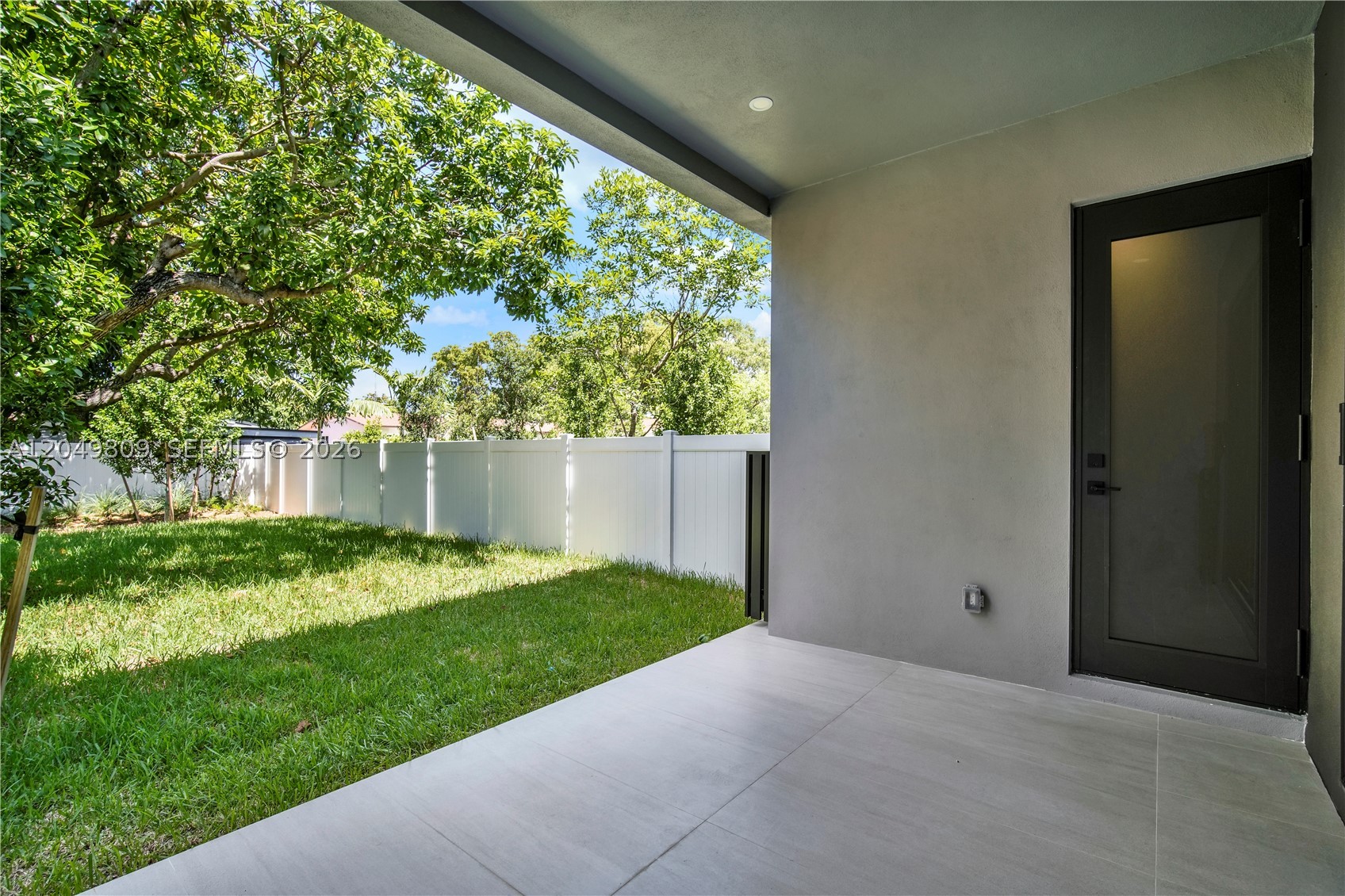 2889 SW 35 Ave #2887, Miami FL 33133