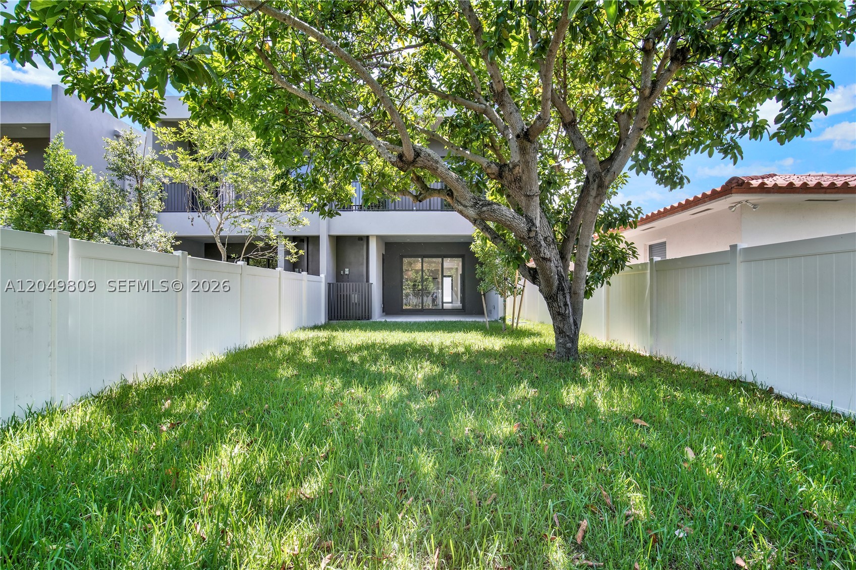 2889 SW 35 Ave #2887, Miami FL 33133