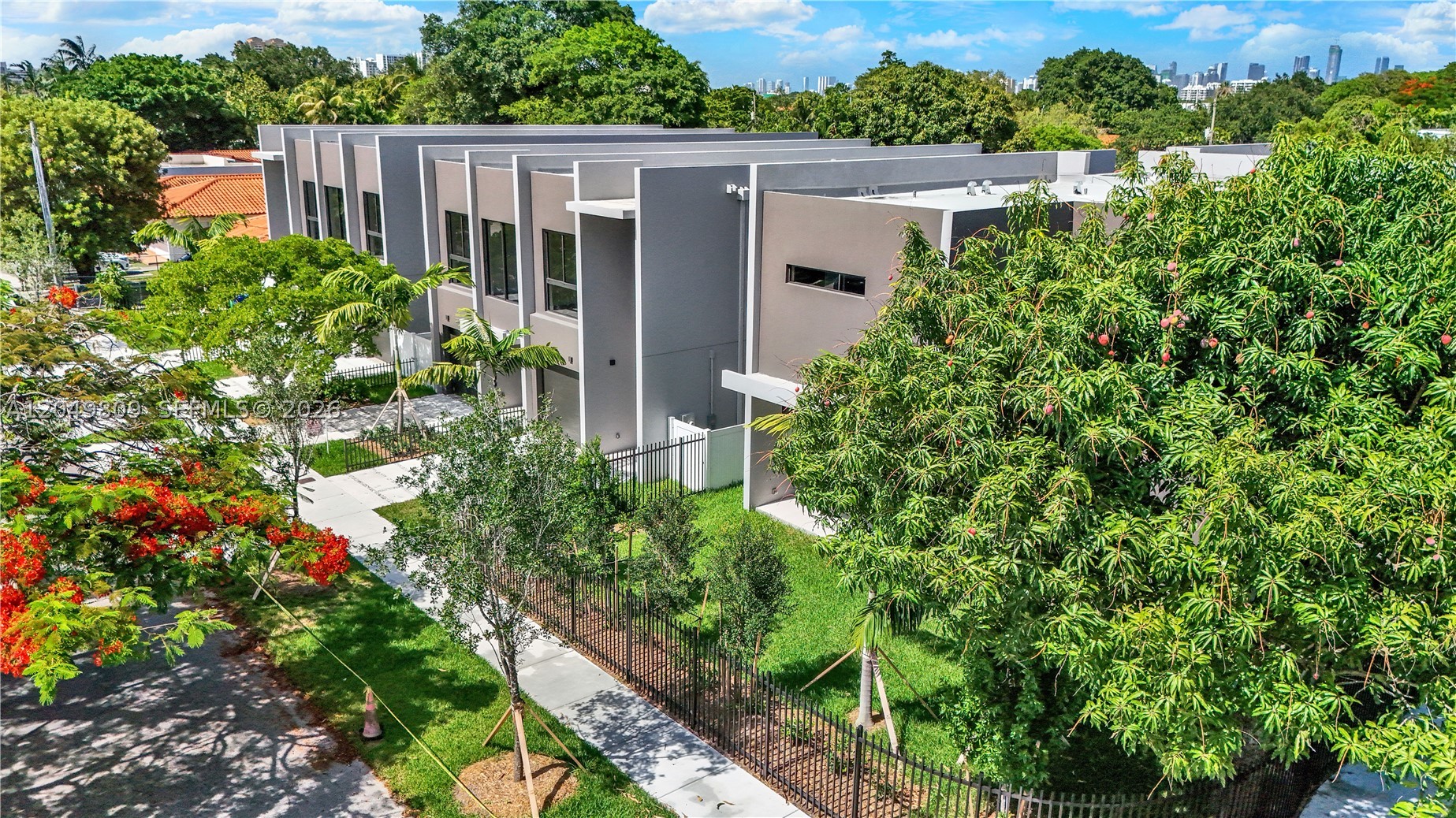 2889 SW 35 Ave #2887, Miami FL 33133