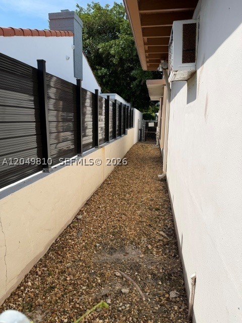 Miami Beach FL 33140 - A12049810