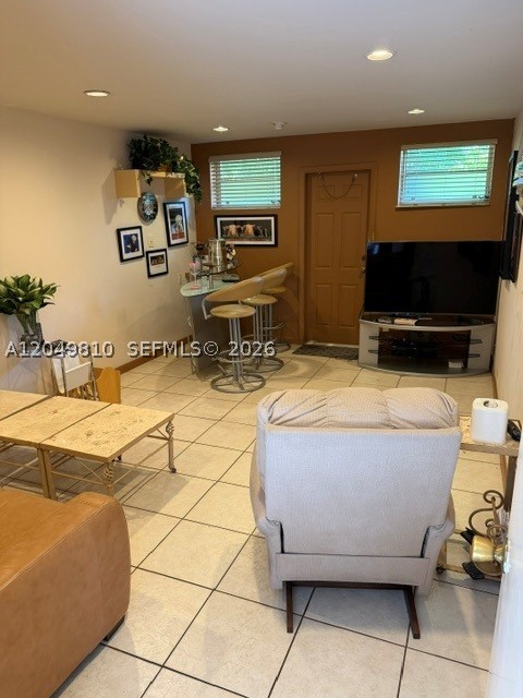 Miami Beach FL 33140 - A12049810
