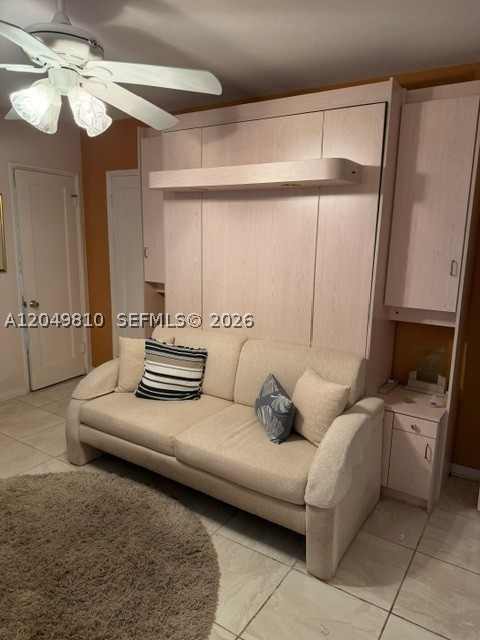 Miami Beach FL 33140 - A12049810