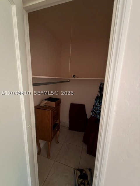 Miami Beach FL 33140 - A12049810