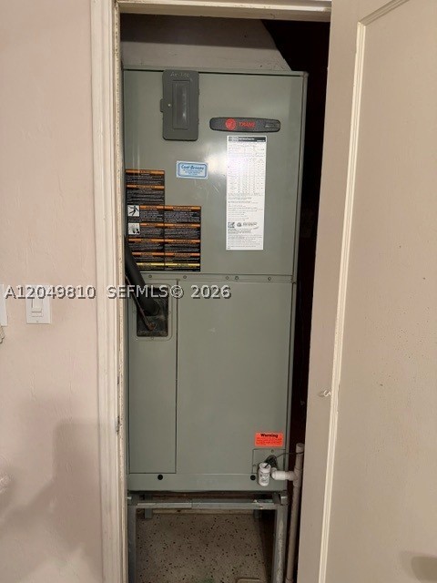 Miami Beach FL 33140 - A12049810