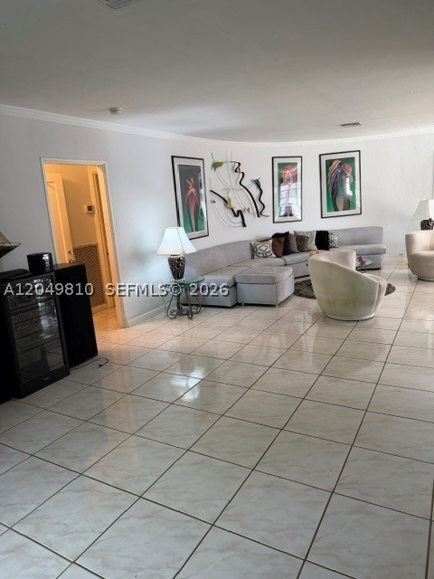 Miami Beach FL 33140 - A12049810