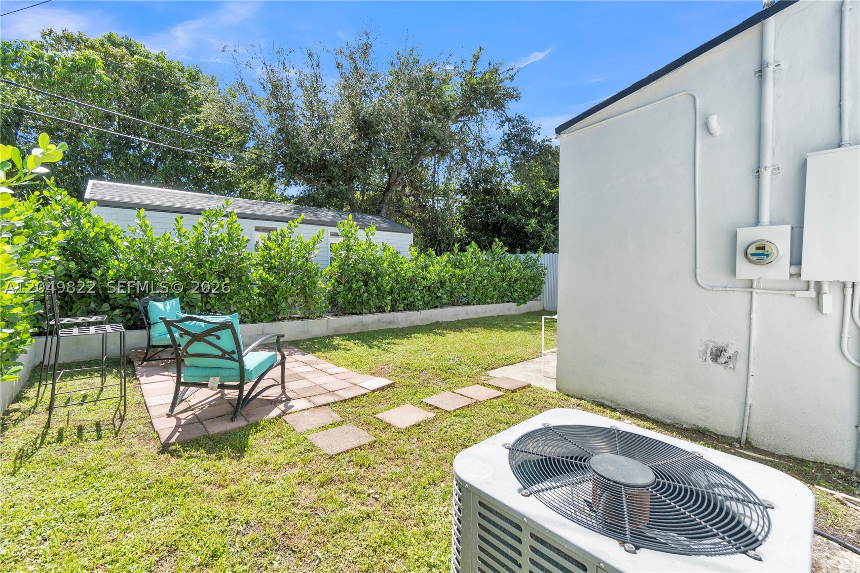 774 NW 49th St, Miami FL 33127