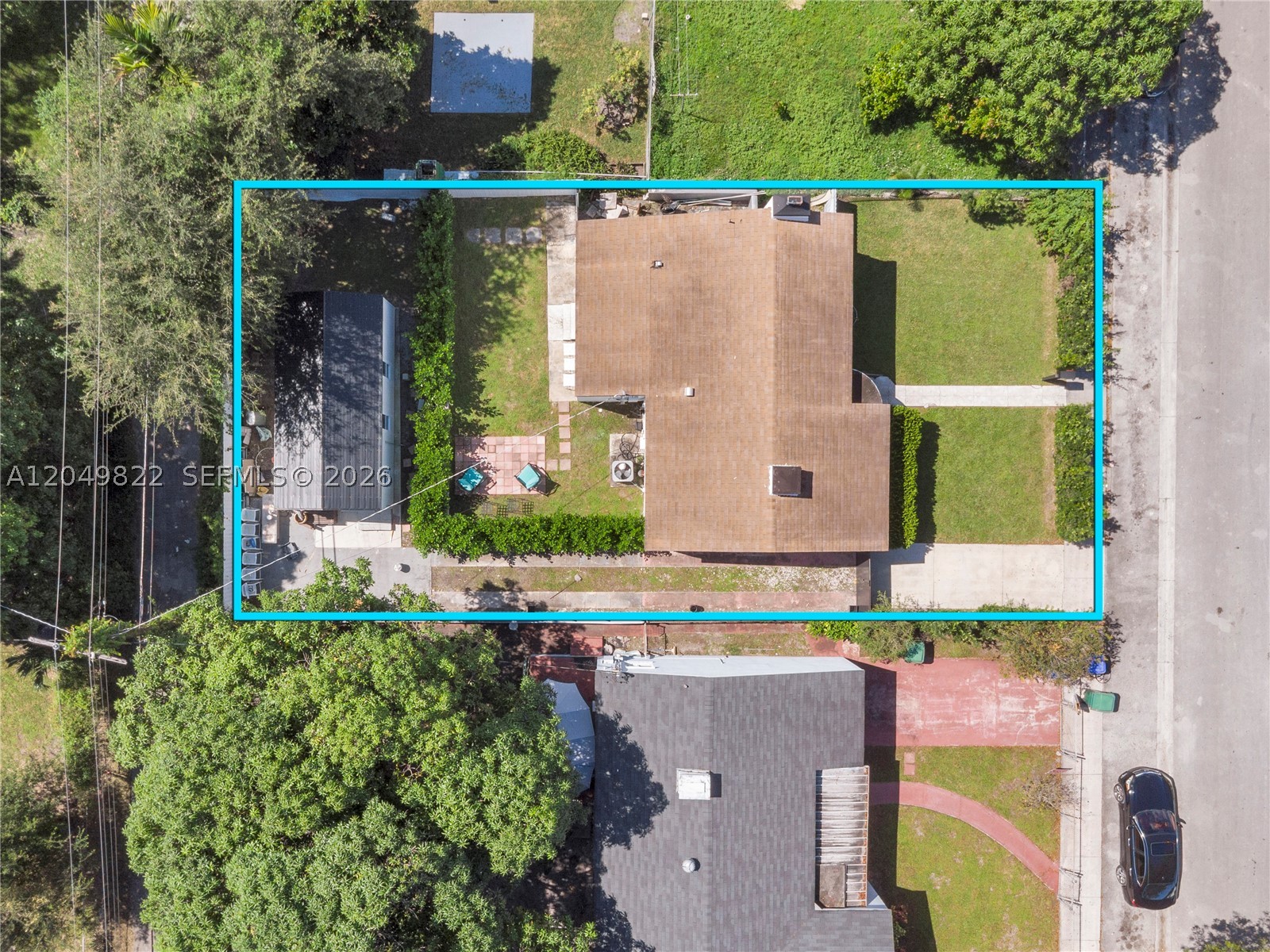 774 NW 49th St, Miami FL 33127