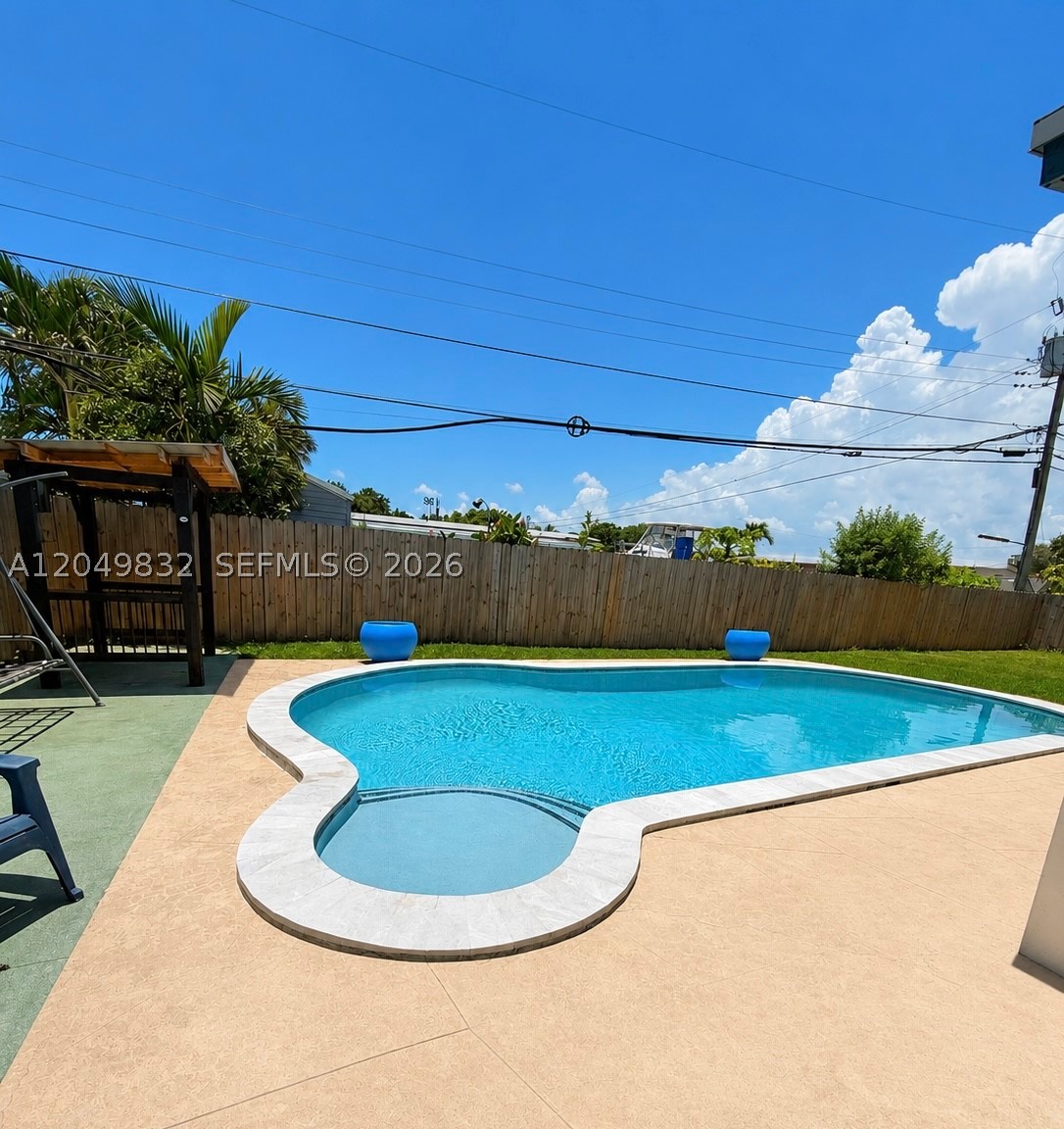 10730 SW 52nd Ter, Miami FL 33165