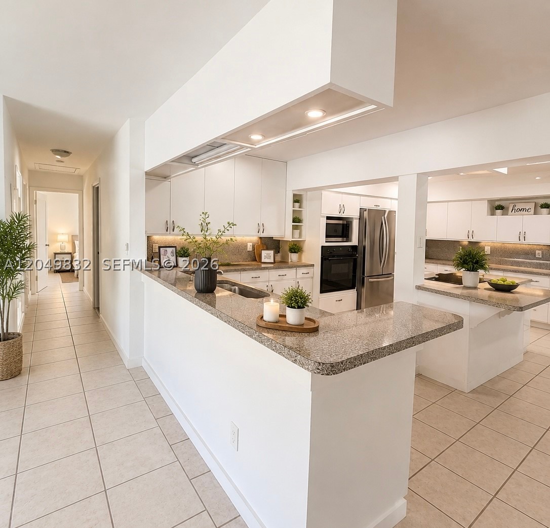 10730 SW 52nd Ter, Miami FL 33165