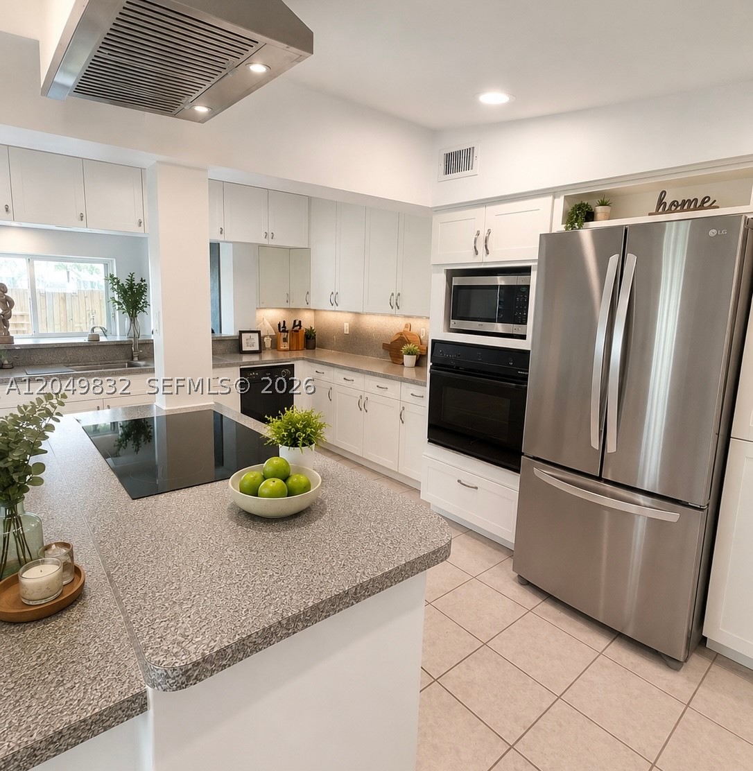 10730 SW 52nd Ter, Miami FL 33165