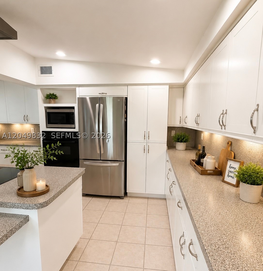 10730 SW 52nd Ter, Miami FL 33165