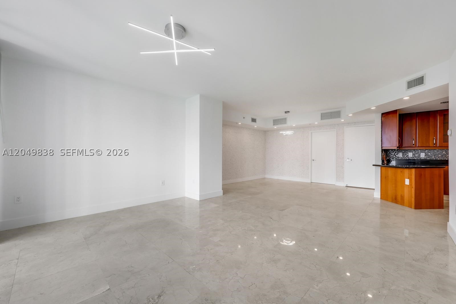 19400 Turnberry Way #321, Aventura FL 33180