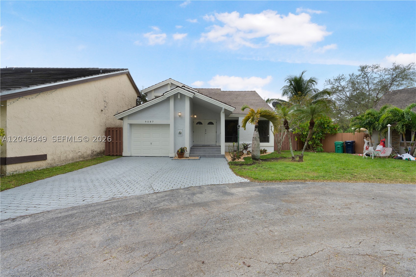 9587 SW 148th Ave Cir S, Miami FL 33196