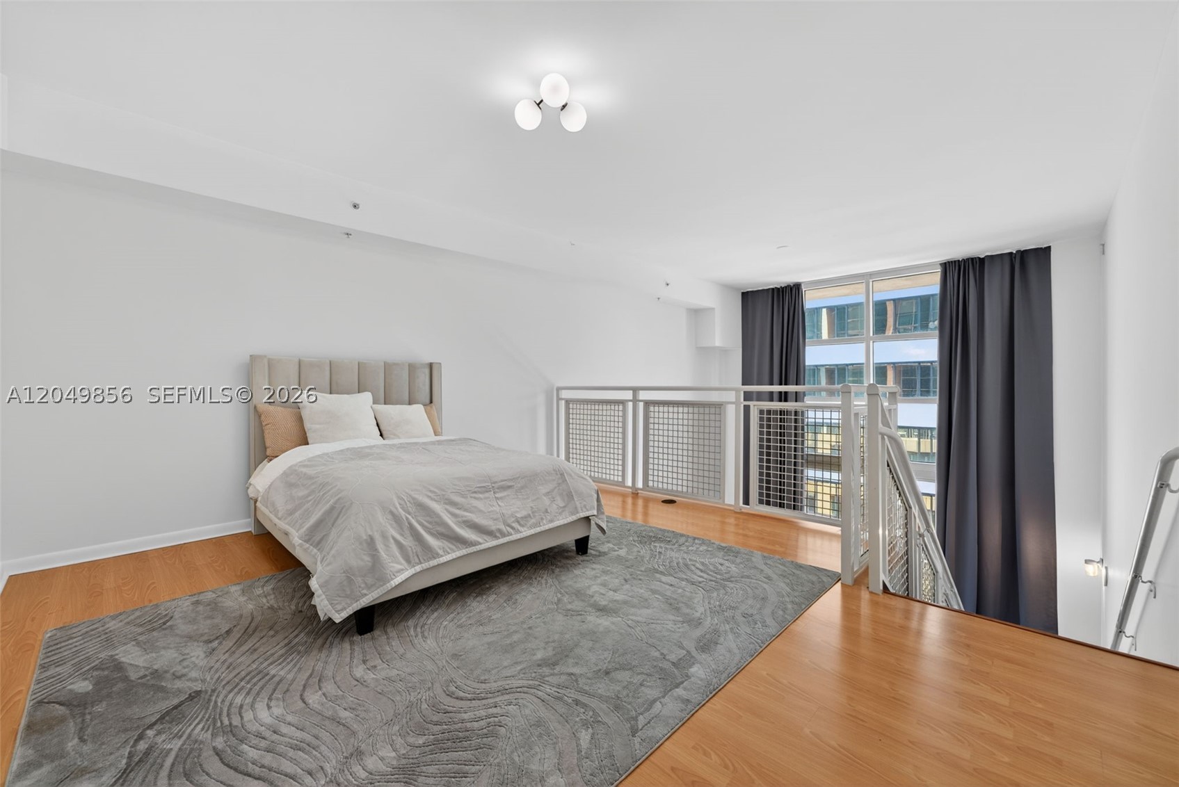 253 NE 2nd St #424, Miami FL 33132