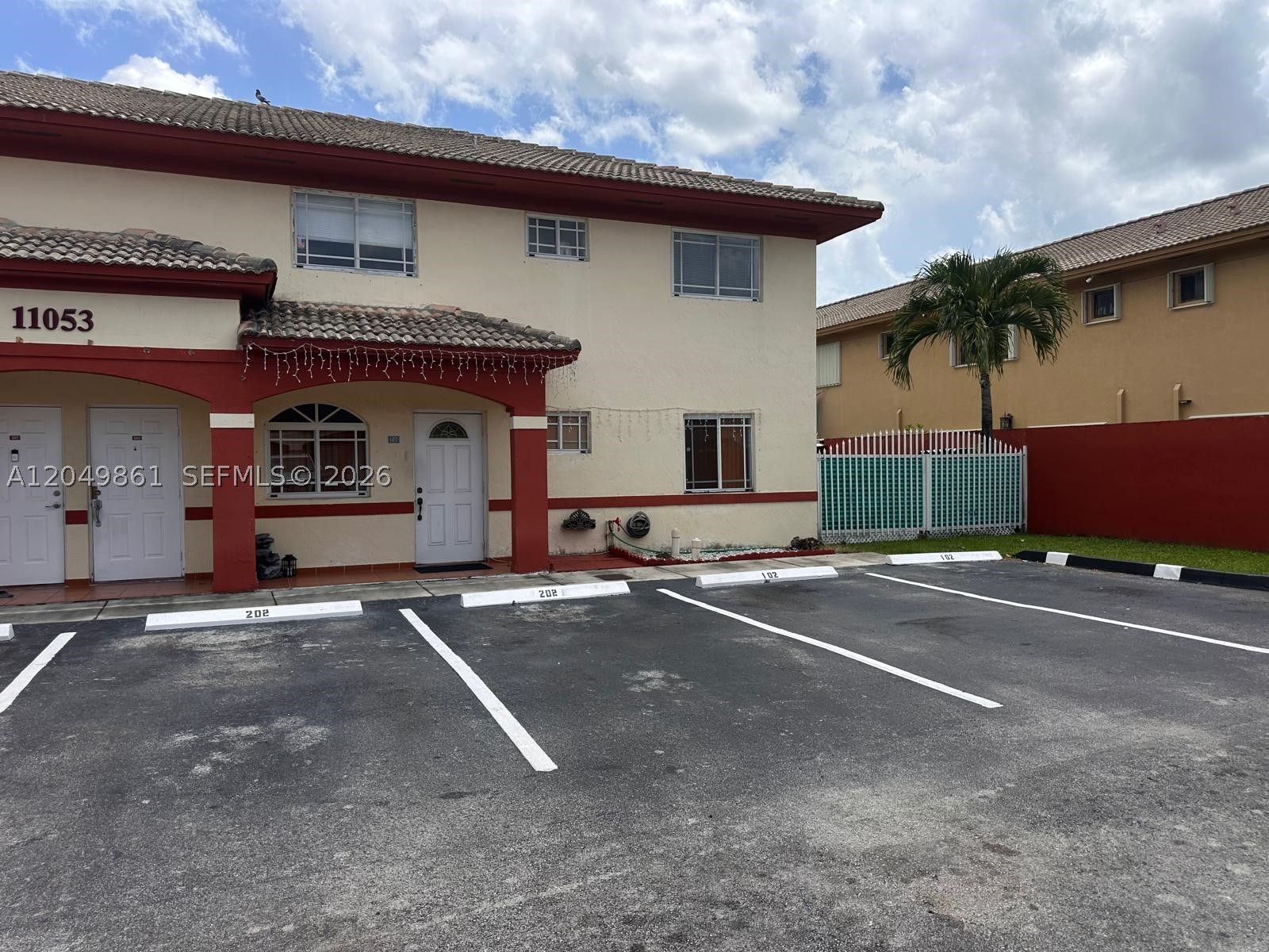 11053 W Okeechobee Rd #102, Hialeah Gardens FL 33018
