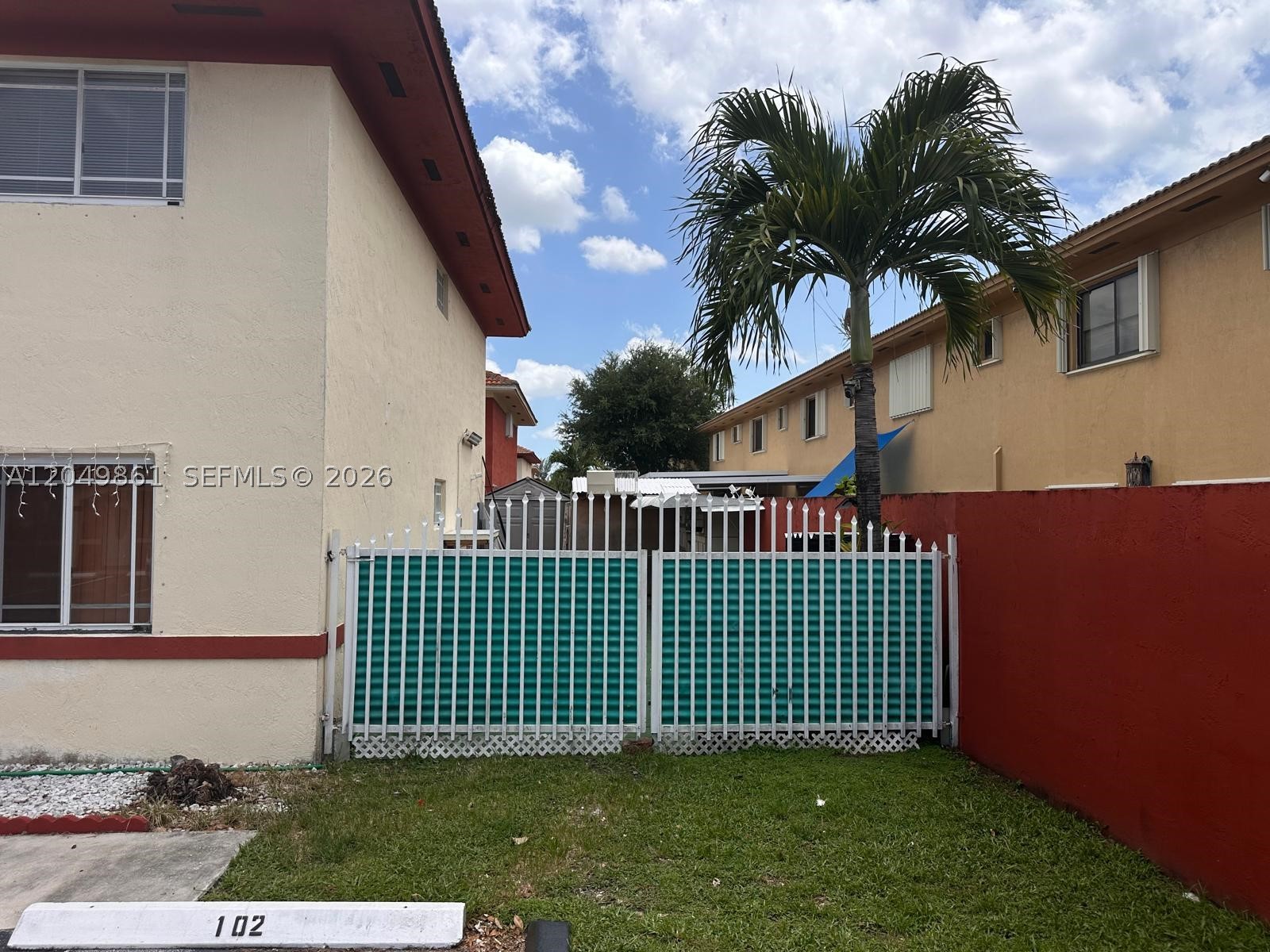 11053 W Okeechobee Rd #102, Hialeah Gardens FL 33018