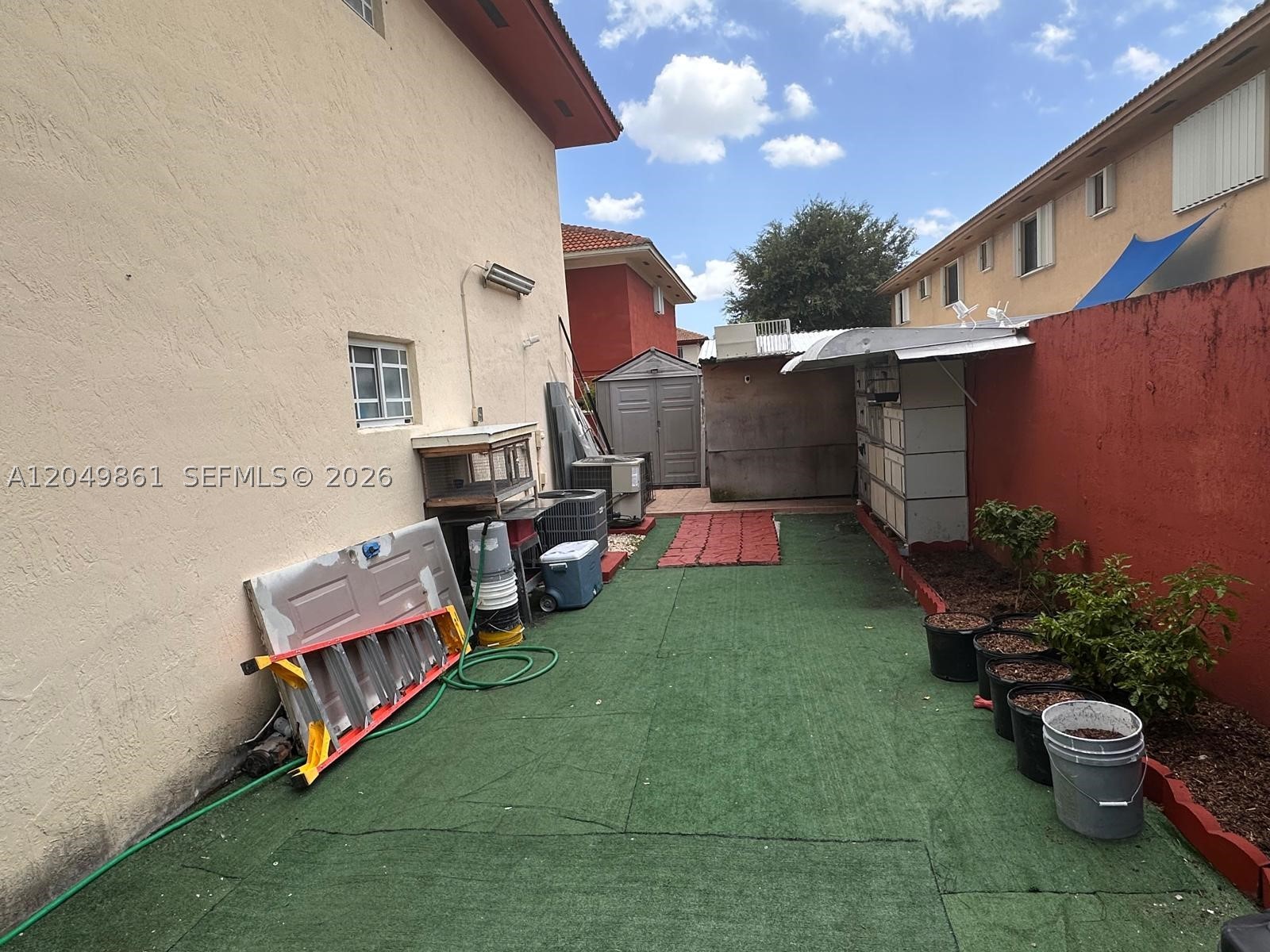 11053 W Okeechobee Rd #102, Hialeah Gardens FL 33018