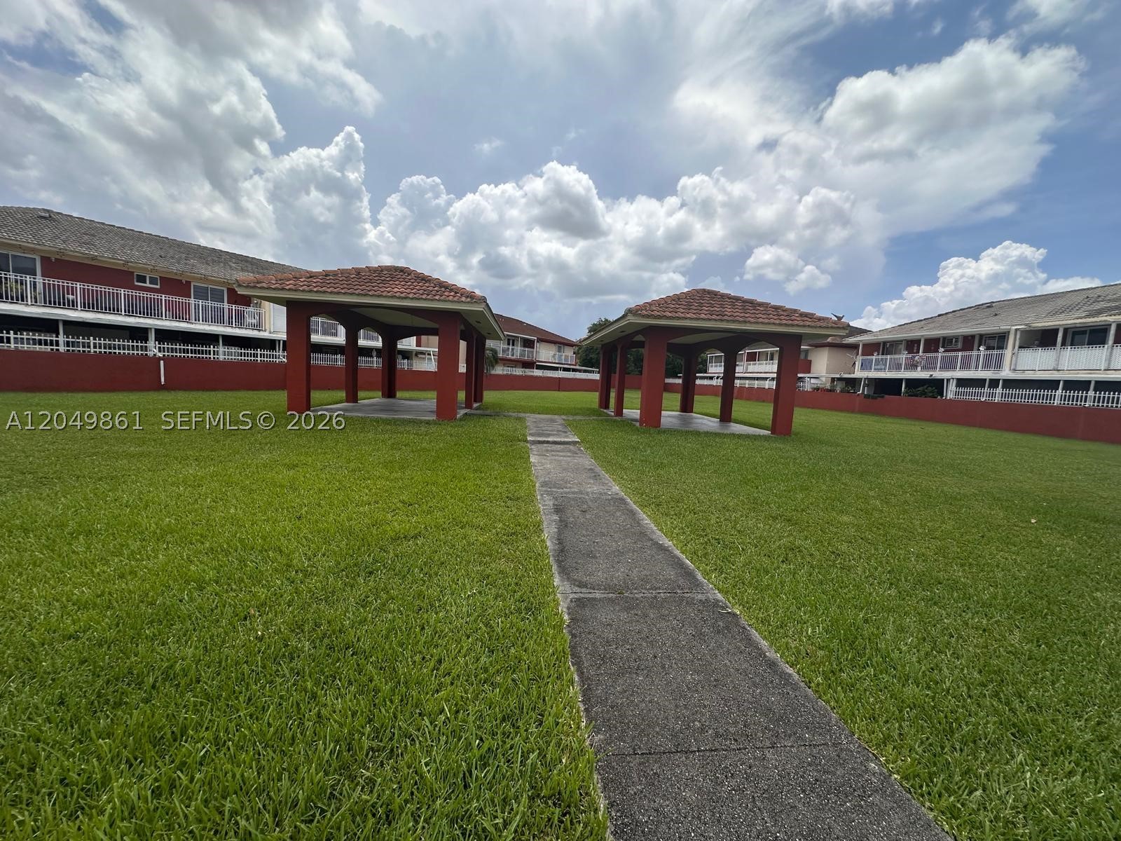 11053 W Okeechobee Rd #102, Hialeah Gardens FL 33018