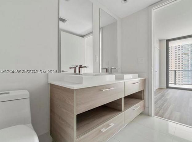 1300 S Miami Ave #1605, Miami FL 33130