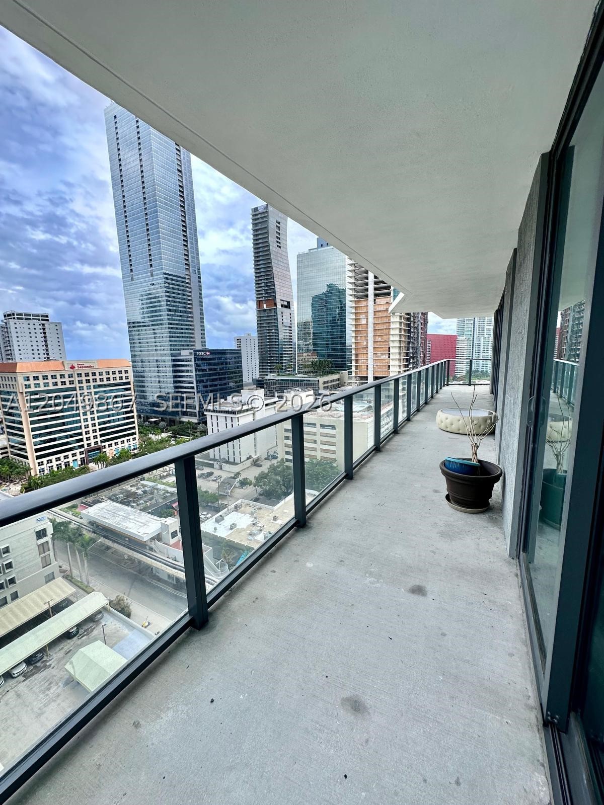 1300 S Miami Ave #1605, Miami FL 33130